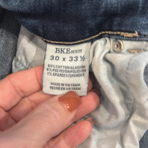 ***SOLD*** BKE Bootcut Jeans - Picture 5 of 5